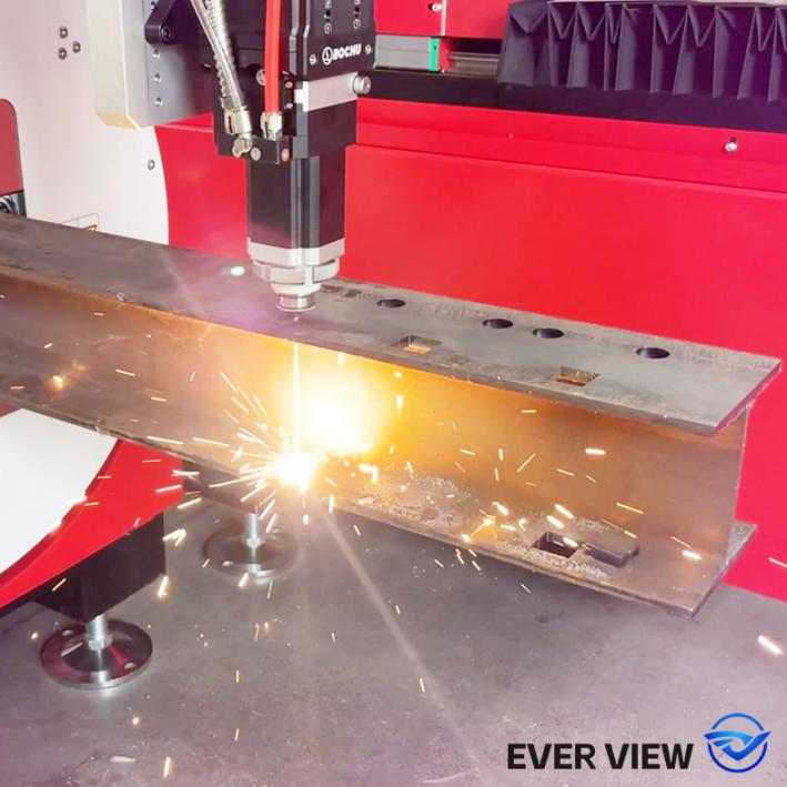 Mesin Pemotongan Laser Ngaktifake Proses Kontainer; EVER VIEW Ndadekake Pemotongan Efisiensi Tinggi Komponen Wadah